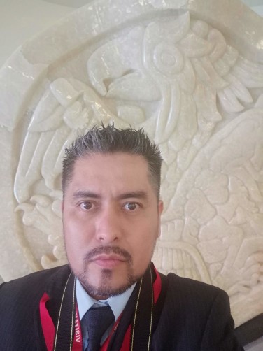 Carlos, 44, Mexico City