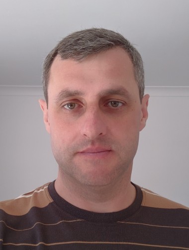 Oleg, 42, Northampton