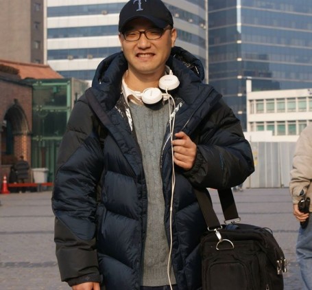 Youngjong, 48, Seoul