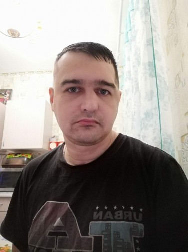 Yanis, 33, Kirovgrad