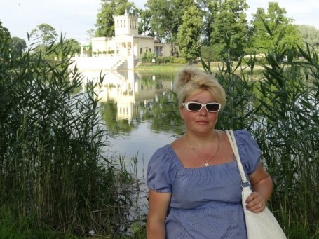 Yliya, 47, Saint Petersburg