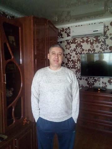 Sergey, 51, Buzuluk