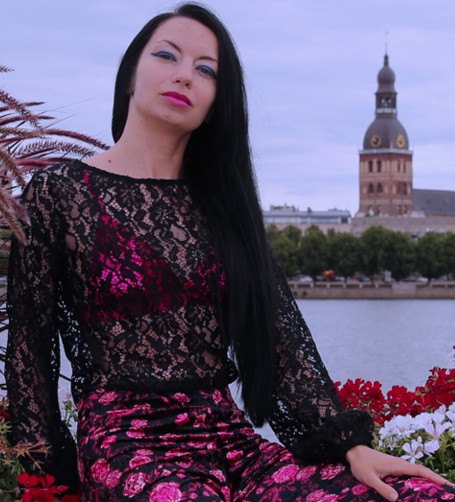 Elina, 34, Riga