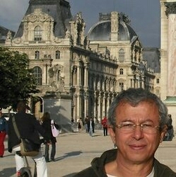 Saya, 54, Paris