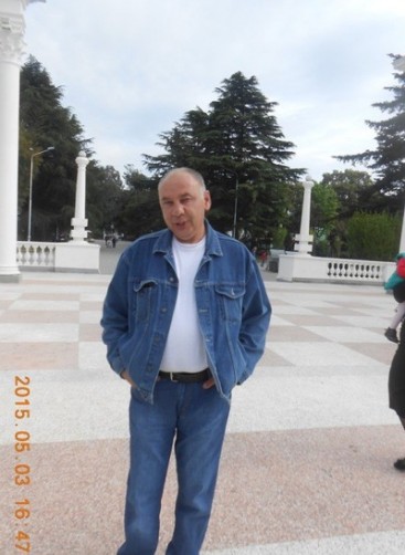 Vazha, 56, Batumi