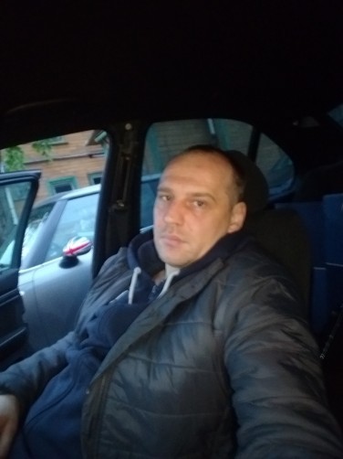 Sergey, 40, Riga