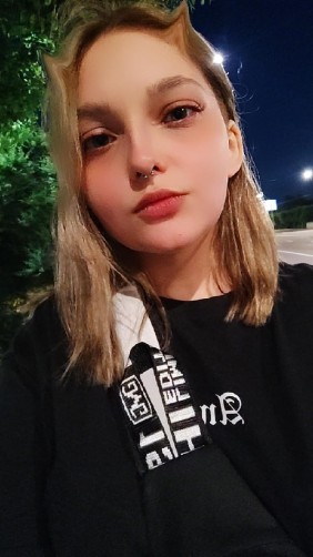 Elena, 23, Krasnoyarsk