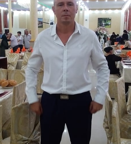 Svyatoslav, 44, Derbent
