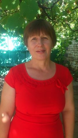 Galina, 60, Luhansk