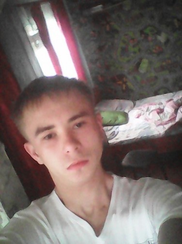 Vova, 25, Moshkovo