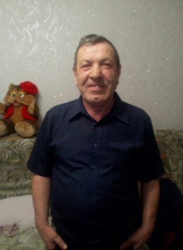 Petr, 70, Kumertau