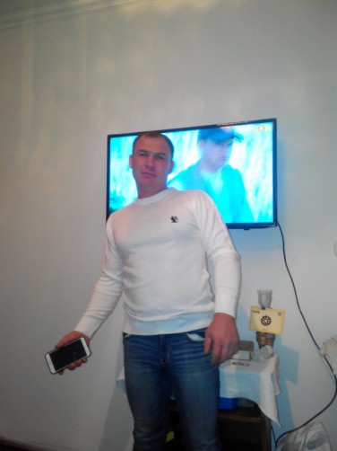 Andrey, 37, Fergana
