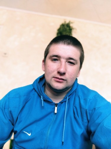Andrey, 23, Valday