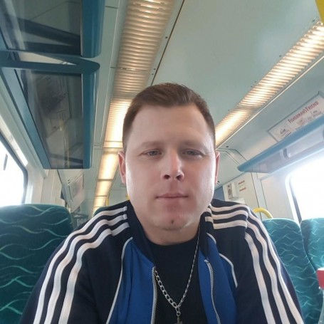 Goran, 38, Drogheda