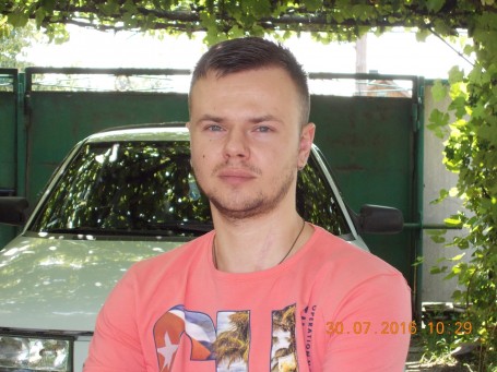 Stas, 34, Luhansk