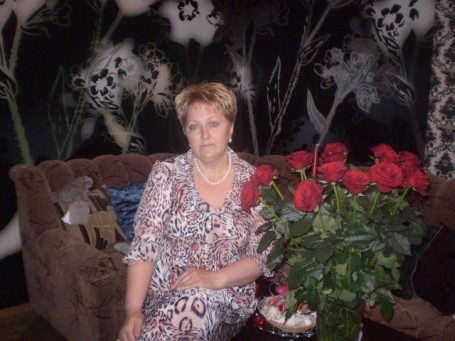 Elena, 55, Brest