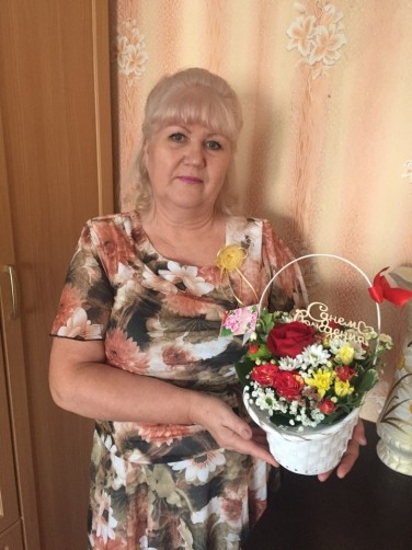 Nadezhda, 63, Vorsma