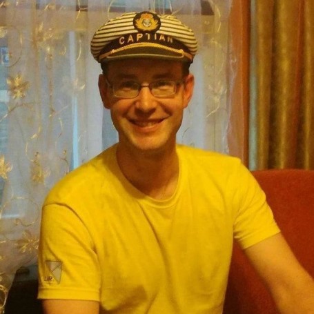 Oleg, 41, Riga
