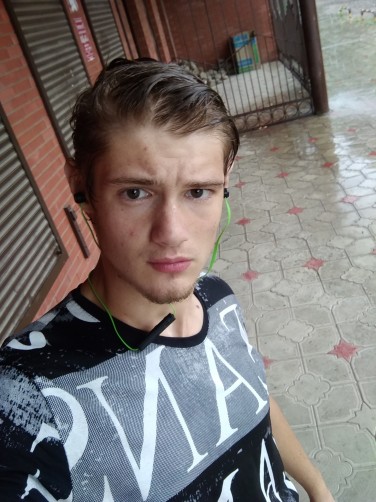 Aleksey, 22, Timashevsk