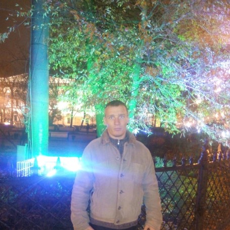 Oleg, 32, Kherson