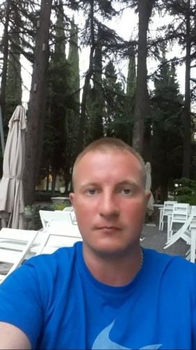 Alexey, 39, Novodvinsk