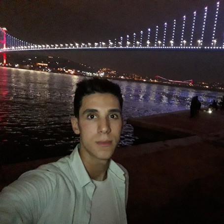Muhammed, 24, Istanbul