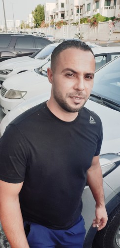 Abdelli, 37, Abu Dhabi