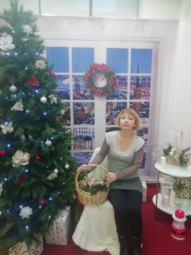 Lola, 48, Novosibirsk