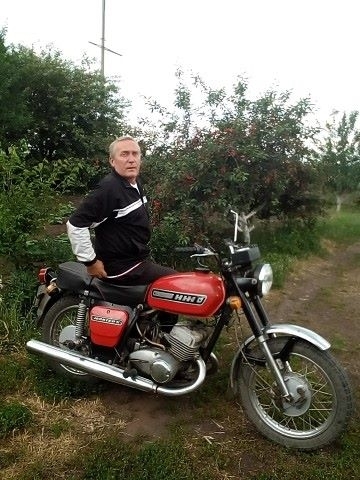 Andrey, 54, Luhansk