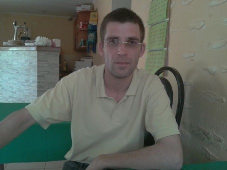Serghei, 40, Chisinau