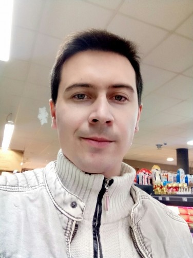 Vasiliy, 30, London