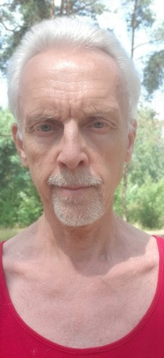 Alex, 64, Riga