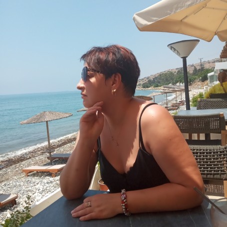 Oksana, 48, Limassol