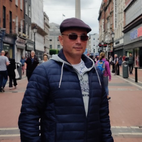 Alexey, 58, Dublin