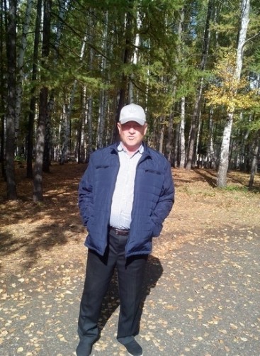 Evgeny, 58, Kumertau