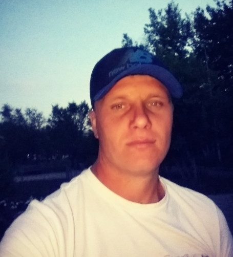 Aleksey, 34, Pervomayskiy
