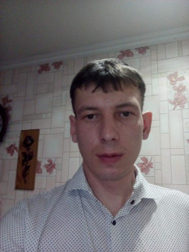 Denis, 34, Lobnya