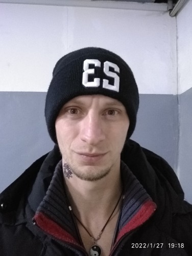 Evgeniy, 23, Tatarbunary