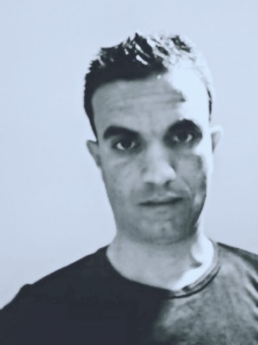 Othman, 40, Agadir