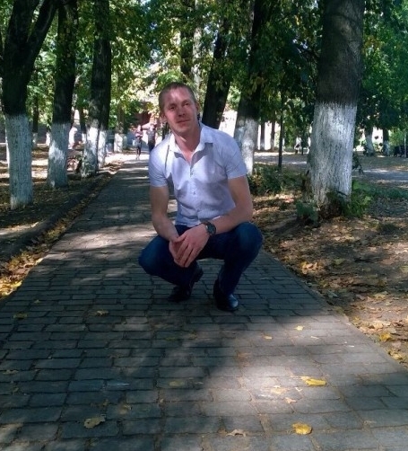 Igor Smolin, 32, Vel&#039;sk