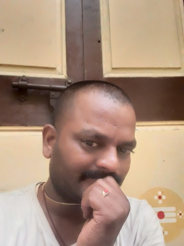 Vijay, 32, Chennai