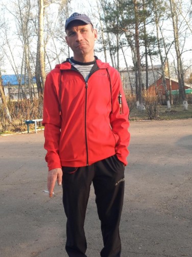 Igor, 38, Pogranichnyy