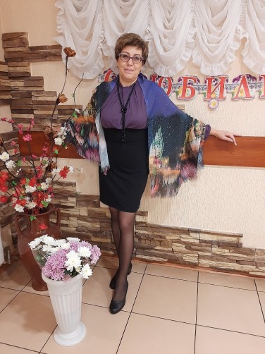 Elena, 57, Tikhvin