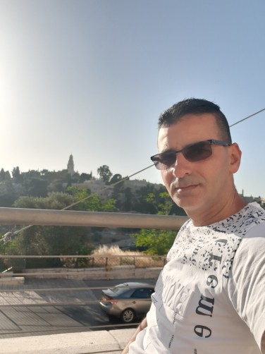 Slom, 49, Jerusalem