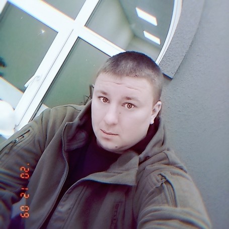 Евгений, 31, Putyvl&#039;