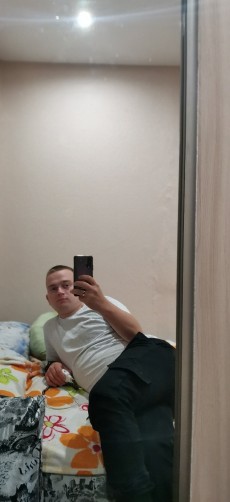 Ivan, 22, Borisovka