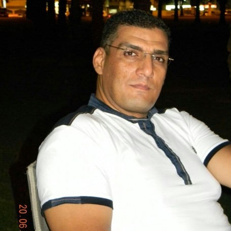Anwar, 48, Sharjah