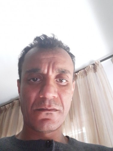 Rayani, 47, Tunis