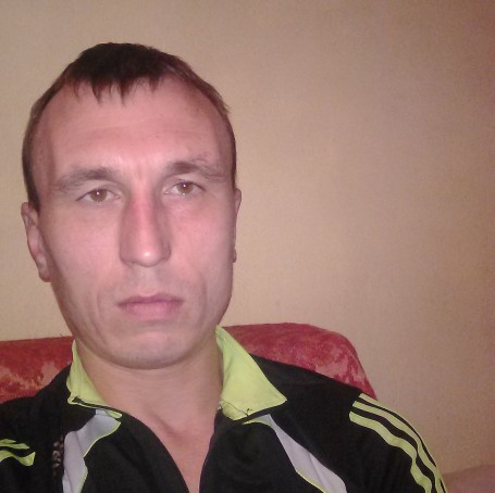 Aleksey, 42, Borovichi