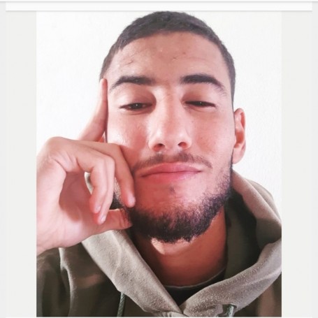 Mohamed, 24, Siracusa